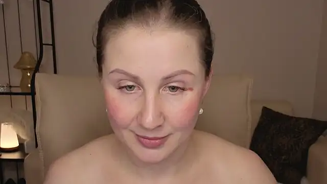 helens_love - Helens_love's free webcam - UK Sex Cams