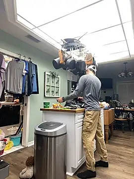 Twist_N_Tease webcam