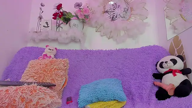 Ariadna_Evangeline webcam