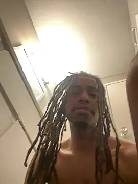 Grim777Hollow webcam