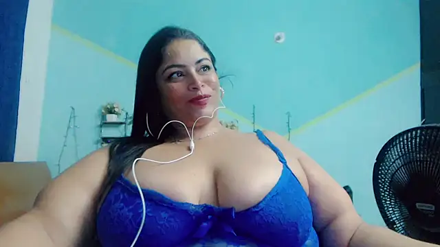 NickyRibeiro webcam