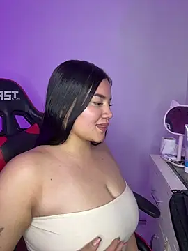 Webcam Model (abby_gonzales)  is live.Free join now!