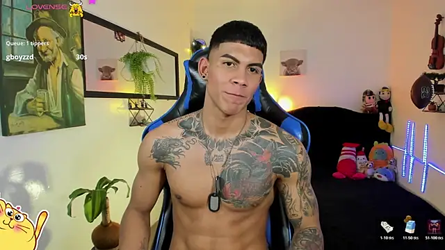 damian_latinxxx - Damian_latinxxx's free webcam - UK Sex Cams