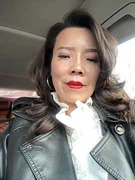 美女anna_kk在线直播