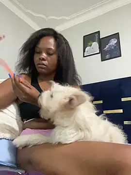 dellah27 (F young) - Finger +squirts 🤭🌹🌹