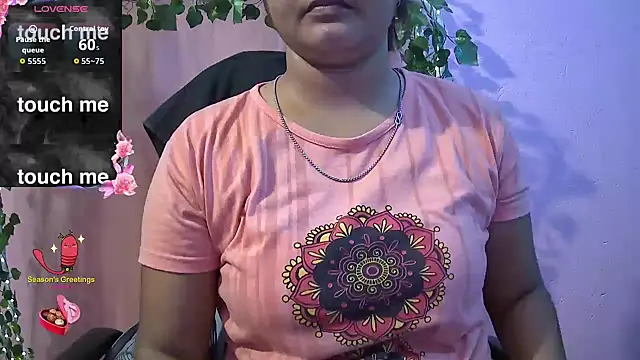 pari-new (F young) - pussy in dildo fuck