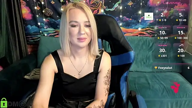 CrystalGirl99 webcam