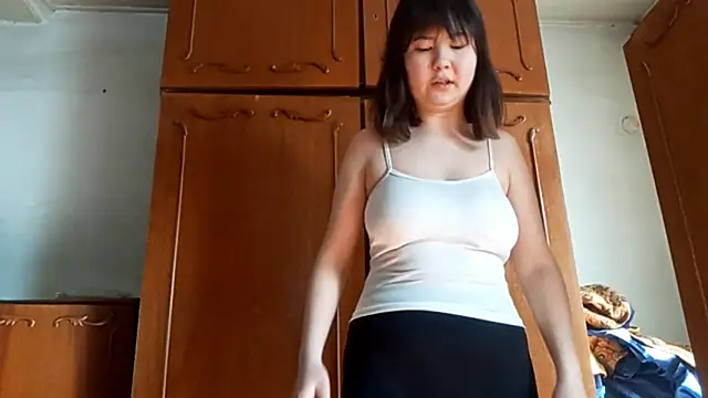 ayavexy (F teen) - Stand up and little dance