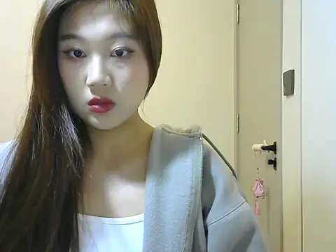 美女tutu512在线直播