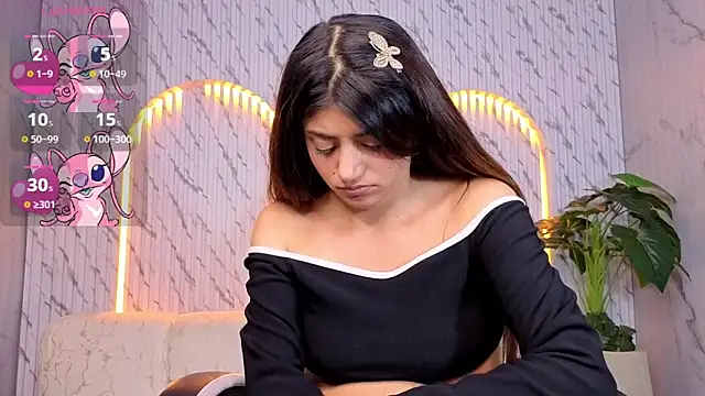 lia_queen_tx (F young) - OIL IN TITS