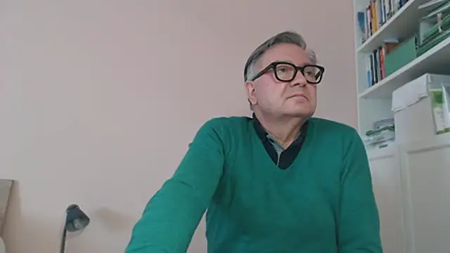 you6me (M grandpa) - Naked show cum