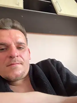 huge_cock22cm - Huge_cock22cm's free webcam - UK Sex Cams