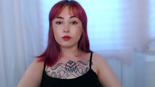 purplewitch - Purplewitch's free webcam - UK Sex Cams