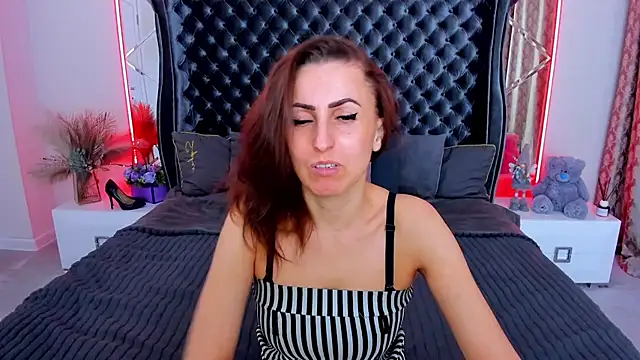 rebecca_diamond - Rebecca_Diamond's free webcam