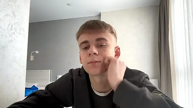 solofury (M twink) - Buy car