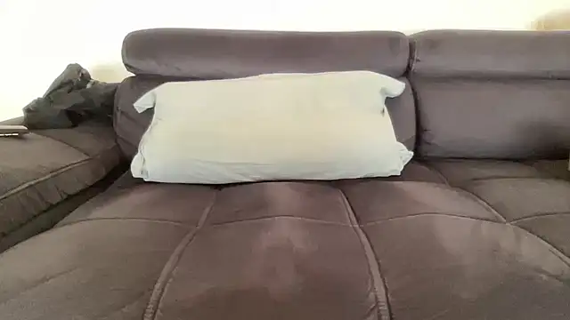 polopo8877 - Polopo8877's free webcam - UK Sex Cams