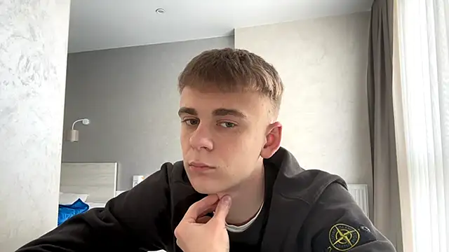 solofury (M twink) - Buy car