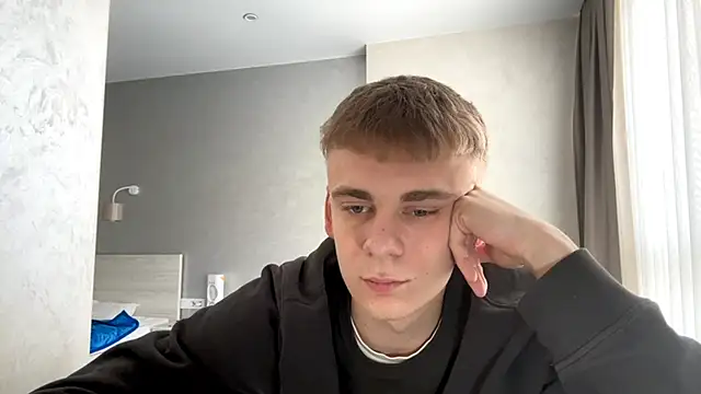 solofury (M twink) - Buy car