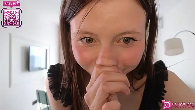 delorathecookiee - Delorathecookiee's free webcam - UK Sex Cams