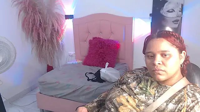 NathaliaMayson live sex cam