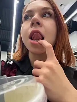 RosieSecret's live cam