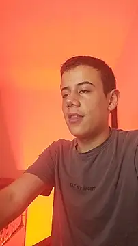 jac0b_x (M twink) - show dick