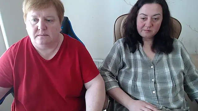 Lindy-Jeanie webcam