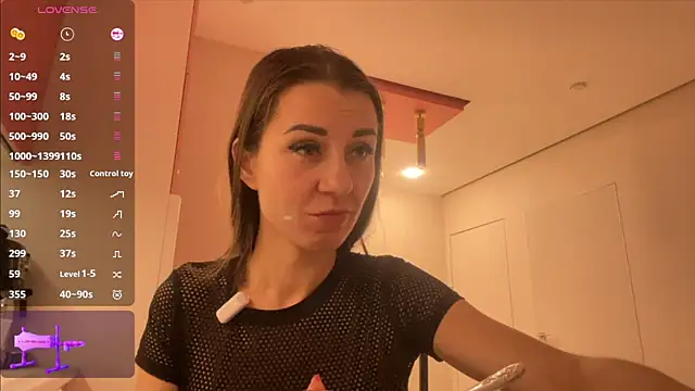 Crystallana's live cam