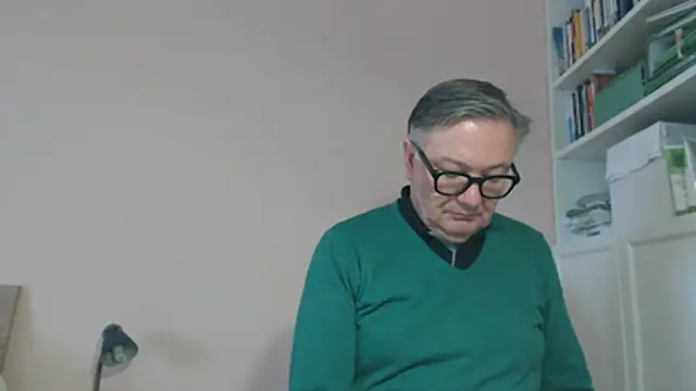 you6me (M grandpa) - Naked show cum