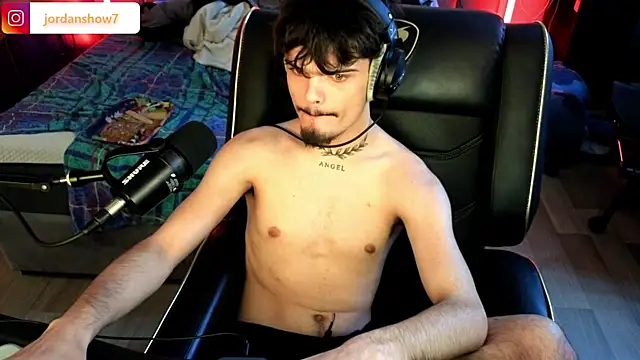 JordanShow live sex cam