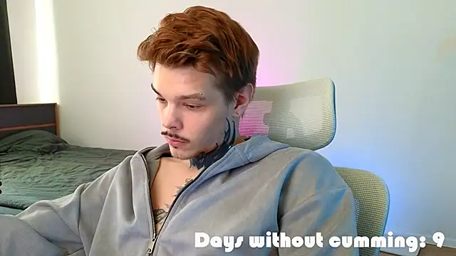 denis_here - DENIS_HERE's free webcam - UK Sex Cams