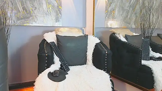 almaa_18 - Almaa_18's free webcam - UK Sex Cams