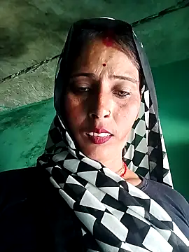 arti13a - Arti13A's free webcam - UK Sex Cams