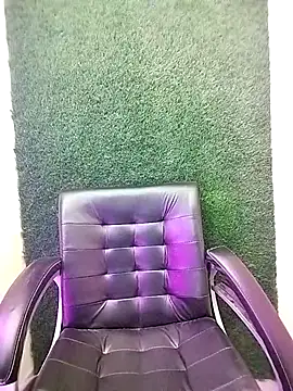 Webcam Model (LoveLy-Soneya) is live