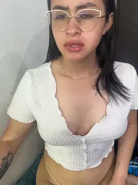 Webcam Model (Anni_Rose) is live