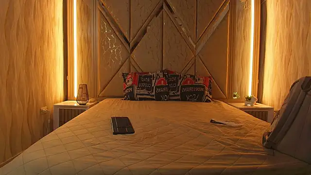 Hotcouple_222 live sex cam