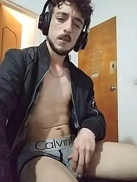 meliodas97xxx - Meliodas97xxx's free webcam - UK Sex Cams