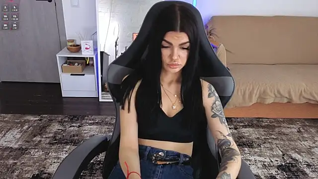 anacondaonn - AnacondaOnn's free webcam - UK Sex Cams