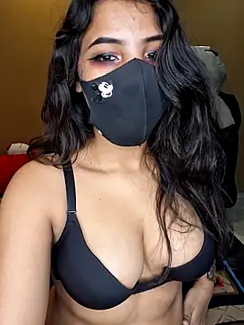 noor-bold - Noor-Bold's free webcam - UK Sex Cams