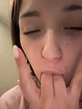 dollytall - DollyTall's free webcam - UK Sex Cams