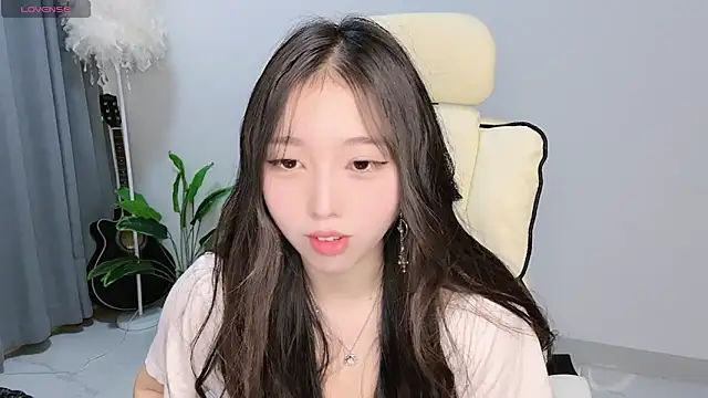 美女Yukiy8877在线直播