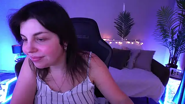 mirandawong - MirandaWong's free webcam - UK Sex Cams