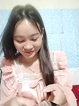 little-green-sprout - Little-green-sprout's free webcam - UK Sex Cams