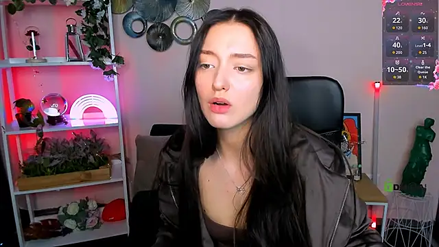 miki-niki - Miki-niki's free webcam - UK Sex Cams