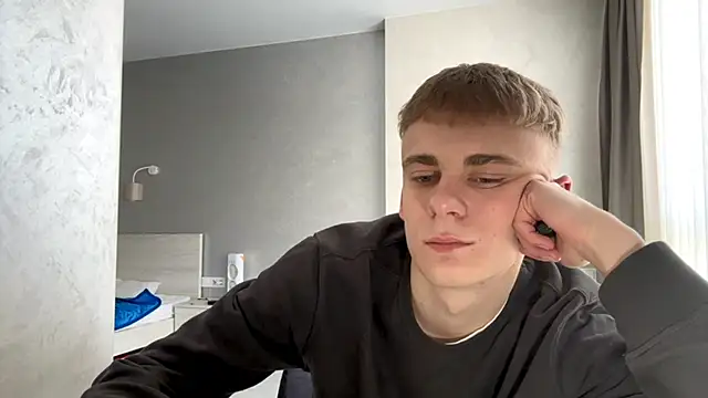 solofury (M twink) - Buy car