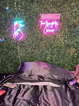 renathickass (F milf) - BLASIAN BADDIE PVT/EXC SLUT ME OUT