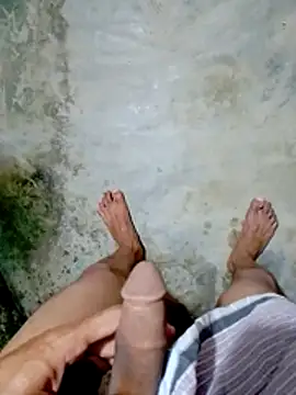 deshitiger (M young) - Need a hot girl or bhabi