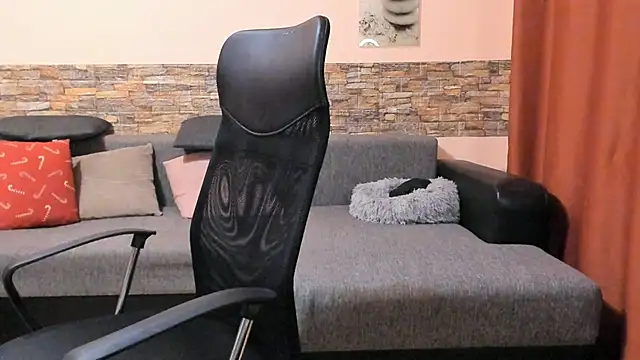 hothunktrainer (Ask my age) - #bears #best #big-balls #big-cocks #brunettes #cam2cam #daddies #dirty-talk #doggy-style #ejaculation #erotic-dance #fingering #flashing #flexing #gays #hd #massage #masturbation #middle-priced-privates #muscular #office #oil-show #orgasm #recordable-publics #romanian #sexting #small-audience #spanking #sph #striptease #twerk #uncut #white