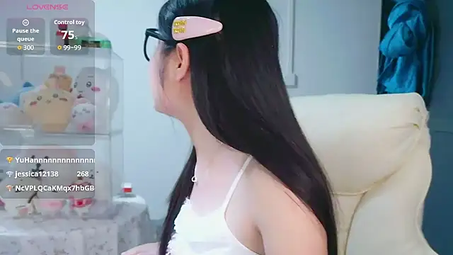 -XiaoYu-777 live sex cam