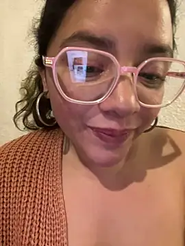 vivi_kvsh (Ask my age) - Desnúdame🩲 + me meto la verga 5 min